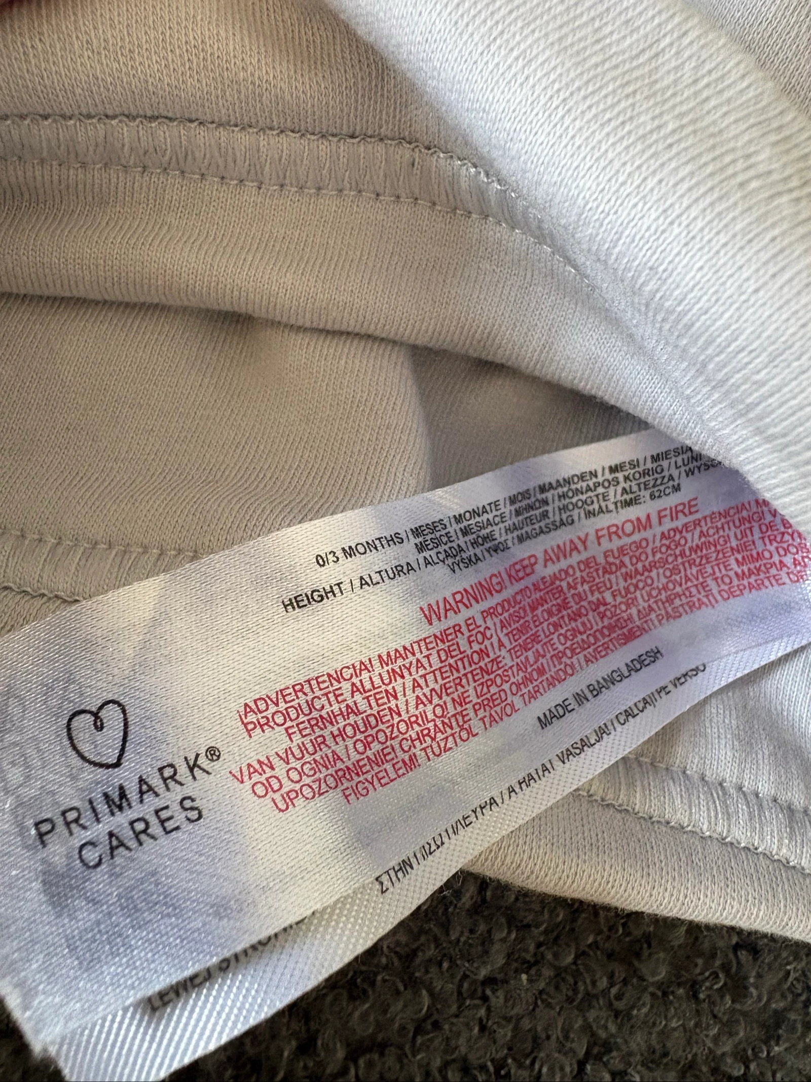 Pack of 2 Primark baby caps 0-3 months – photo 2